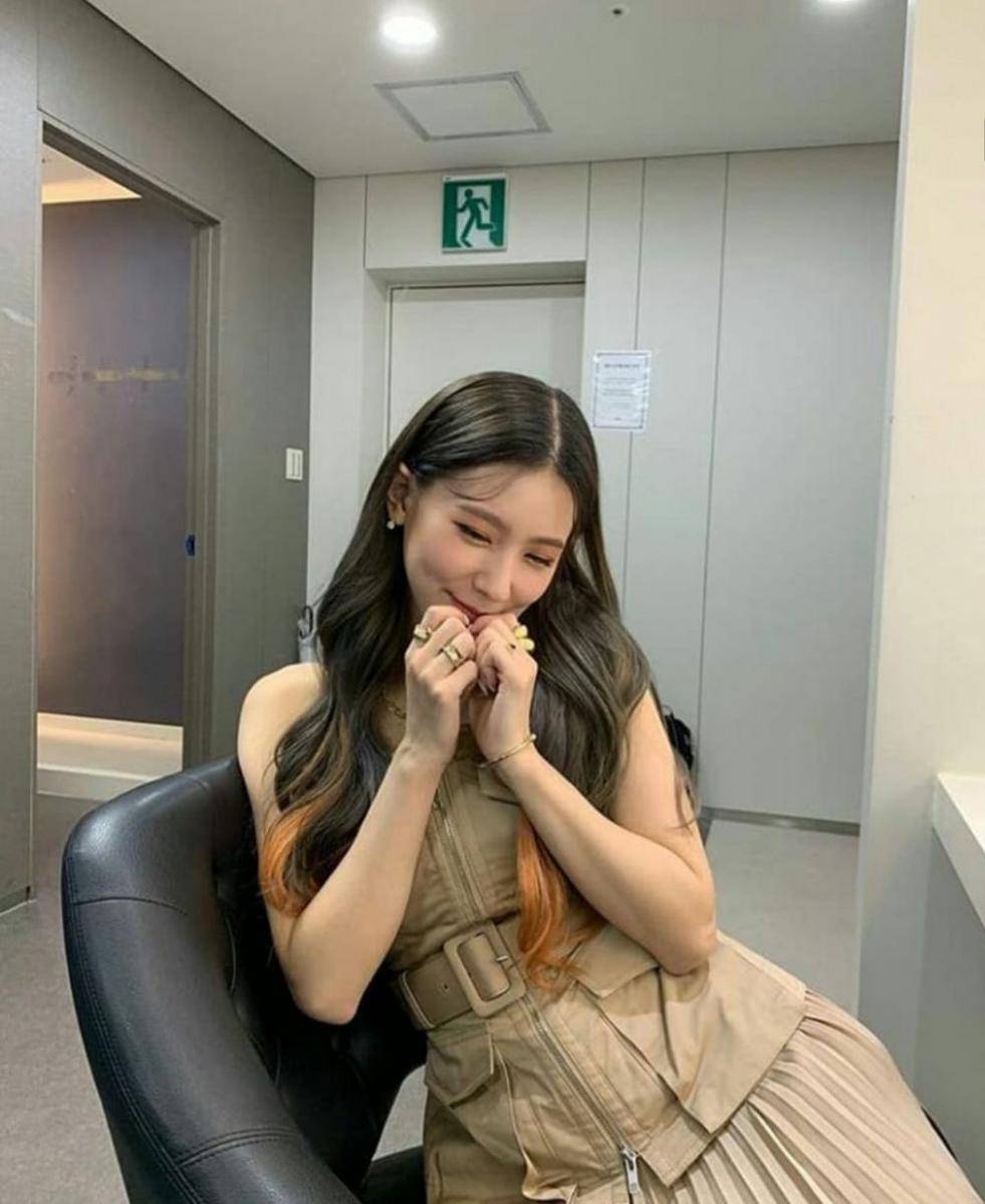 Instagram.com/miyeonniexx