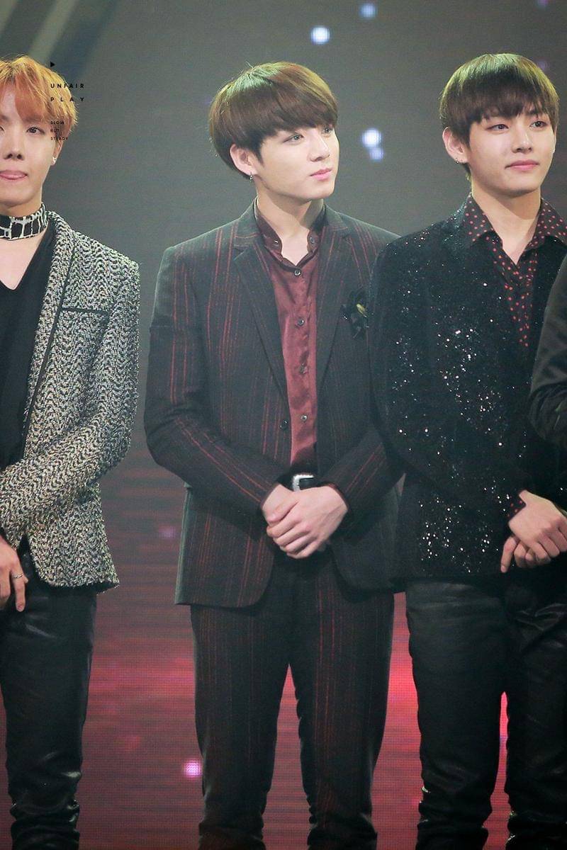 twitter.com/unfairplay97