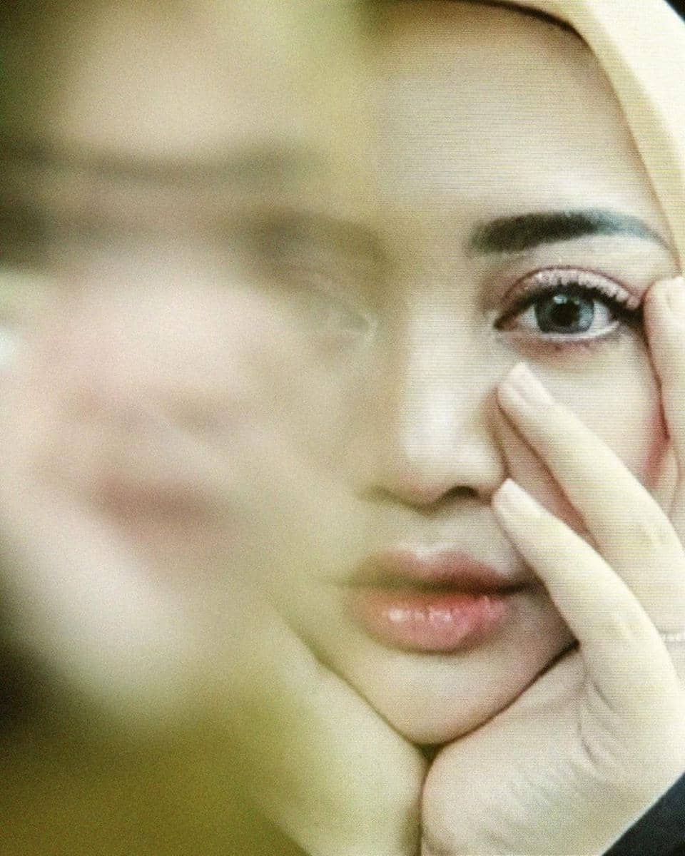 Michaelcools via Instagram.com/rachelvennya/