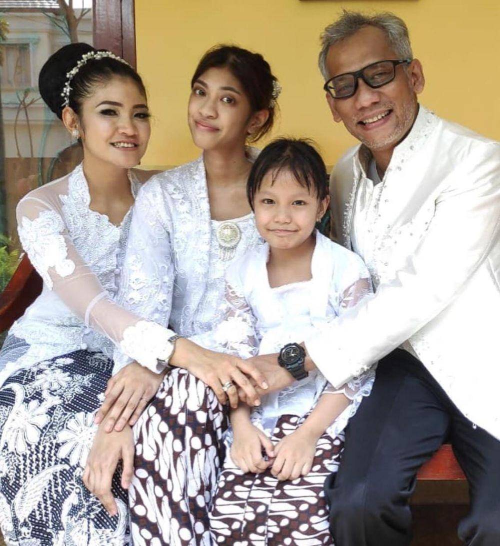 Akad nikah penulis Fira Basuki saat pandemi virus corona (Instagram @Firabasuki)