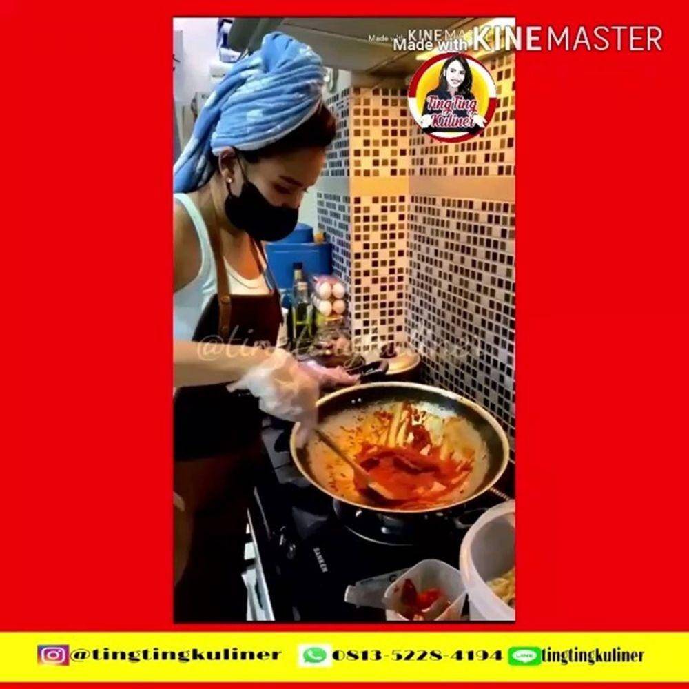 Instagram.com/ayutingting92/