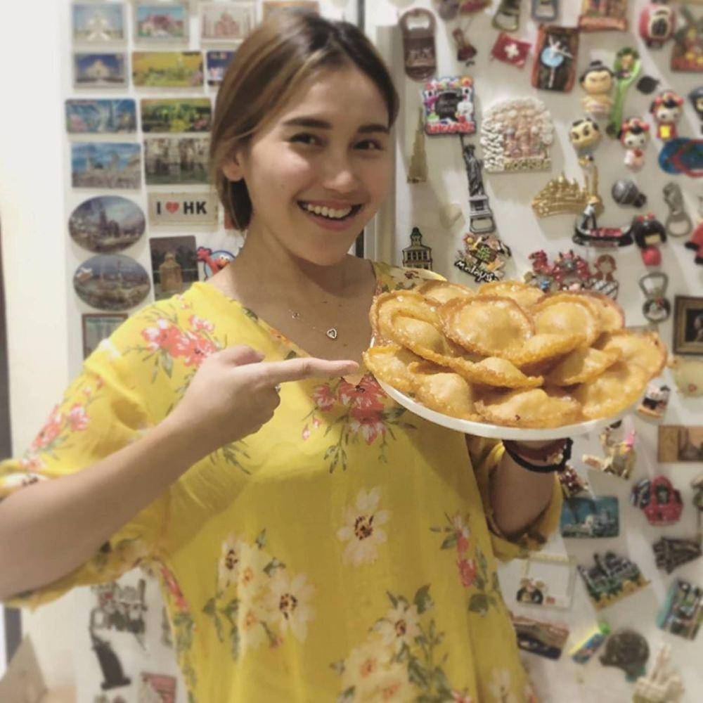 Instagram.com/ayutingting92/