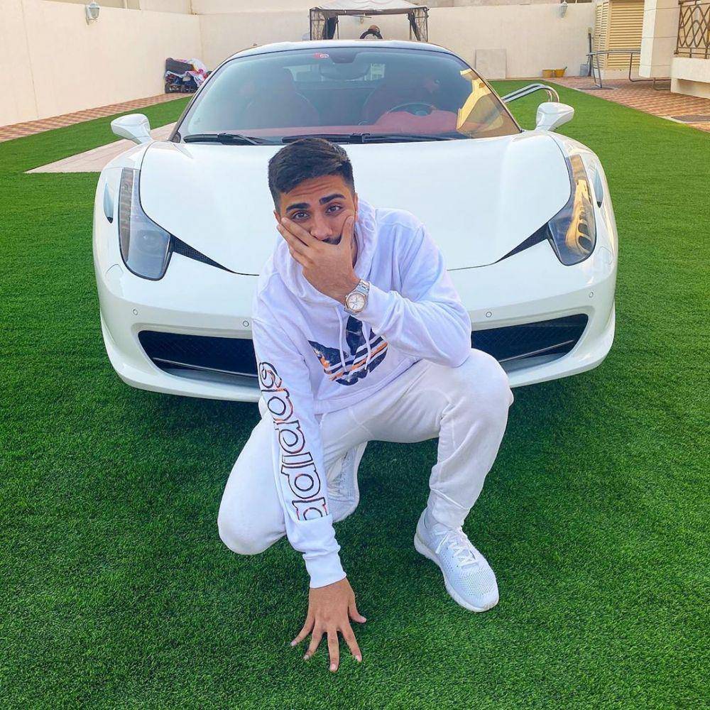 instagram.com/movlogs