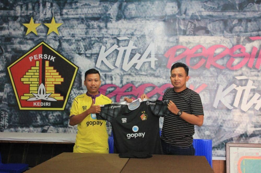 Dua pemain Persik Kediri lelang jersey bantu penanganan COVID-19, IDN Times/ istimewa