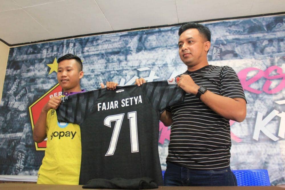 Dua pemain Persik Kediri lelang jersey bantu penanganan COVID-19, IDN Times/ istimewa