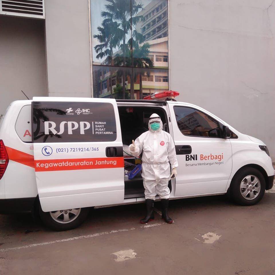 Suparmin, Sopir Ambulans Pasien COVID-19 di Rumah Sakit Pusat Pertamina (RSPP) (Dok. Humas RSPP)