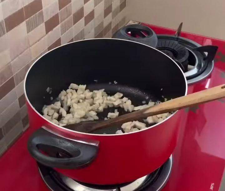 instagram.com/cookingwithhel