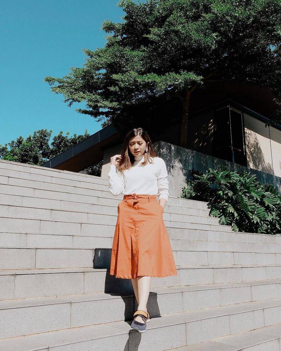 instagram.com/ayuhastari