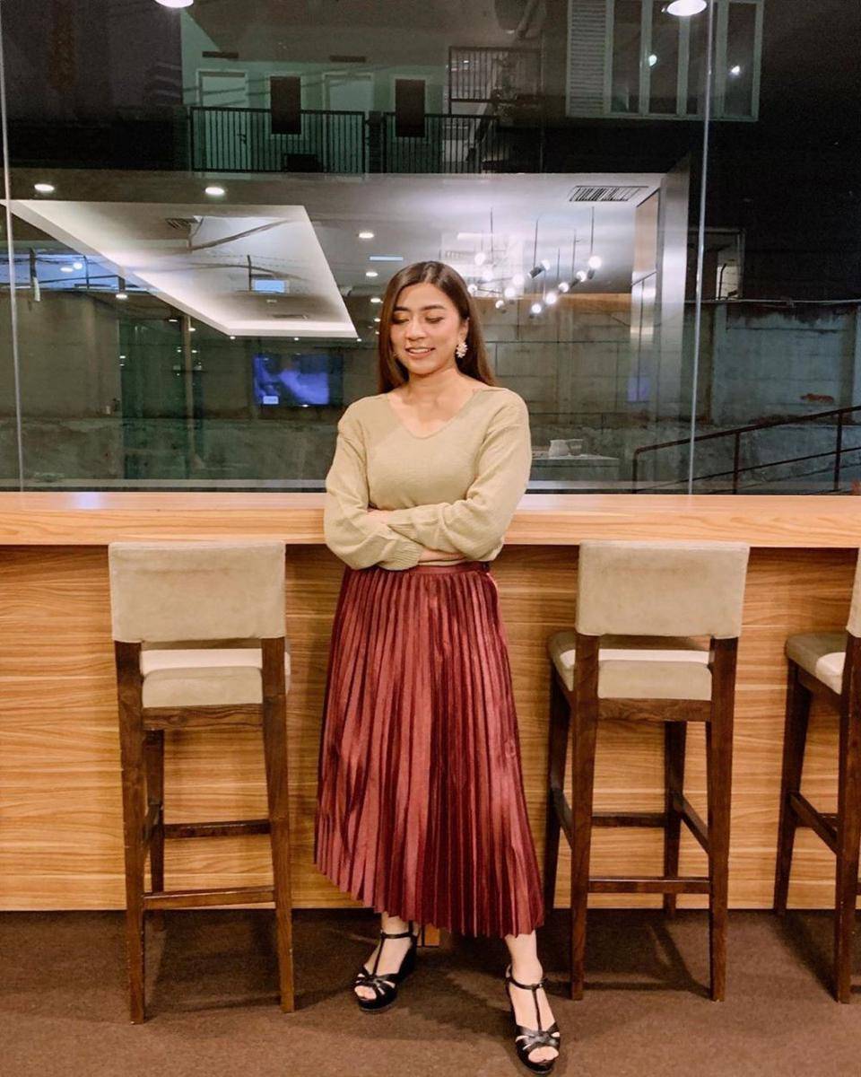 instagram.com/ayuhastari