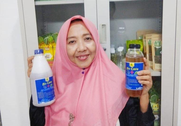 Takut Beralkohol, Dosen di Medan Ciptakan Disinfektan dari Daun Sirih