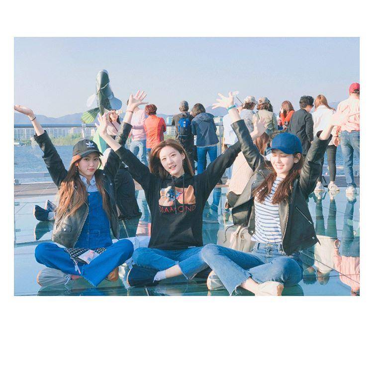 instagram.com/somsomi0309