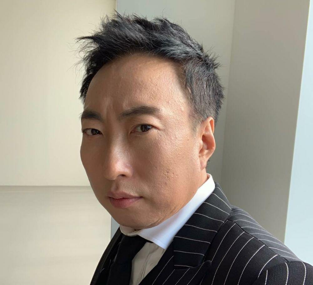 10 Fakta Park Myung Soo, Si Komedian Kocak yang Jago Nge-DJ