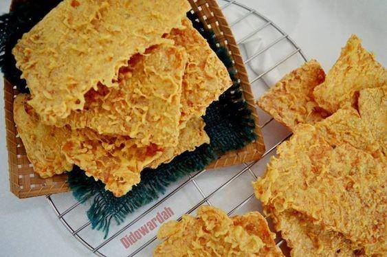 tempe kriuk (pinterest.com/langsungenak)