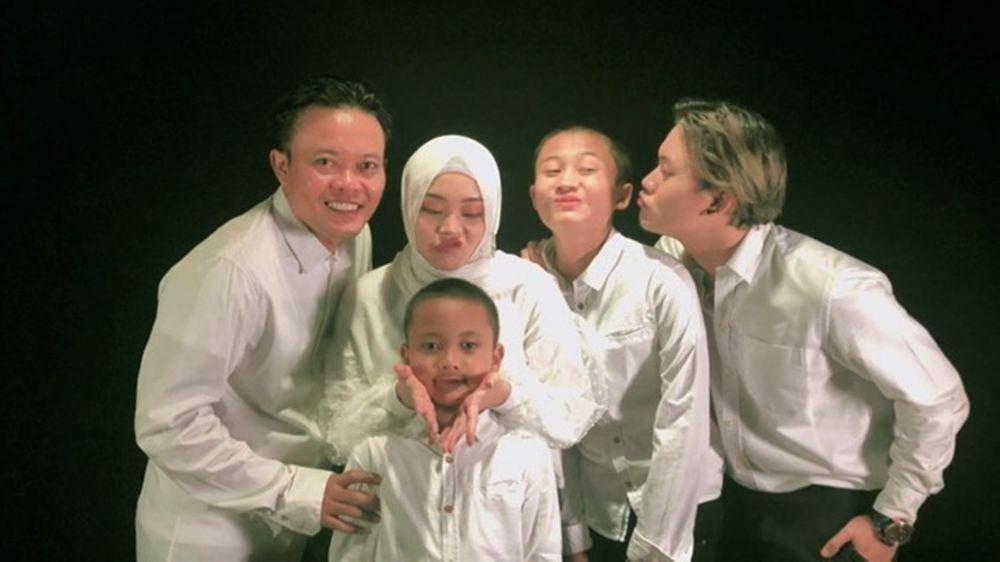 Instagram.com/rizkyfbian/