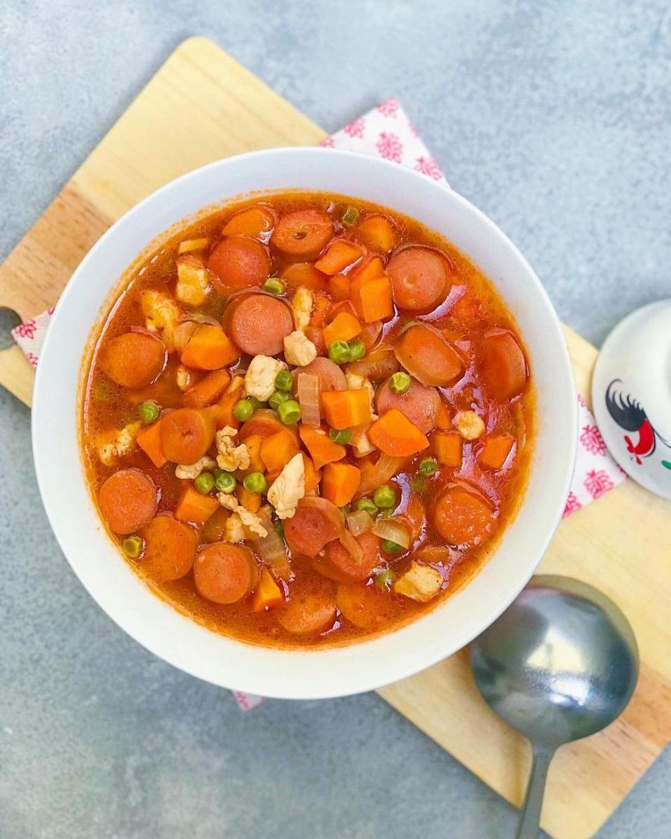 Resep Sup Sosis Kuah Merah yang Gurih dan Sedap Banget
