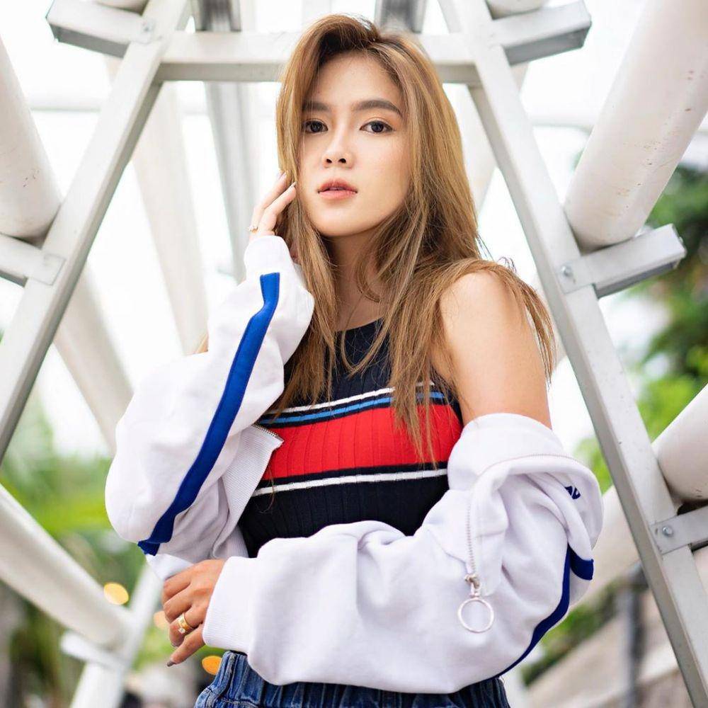 instagram.com/margarethalie