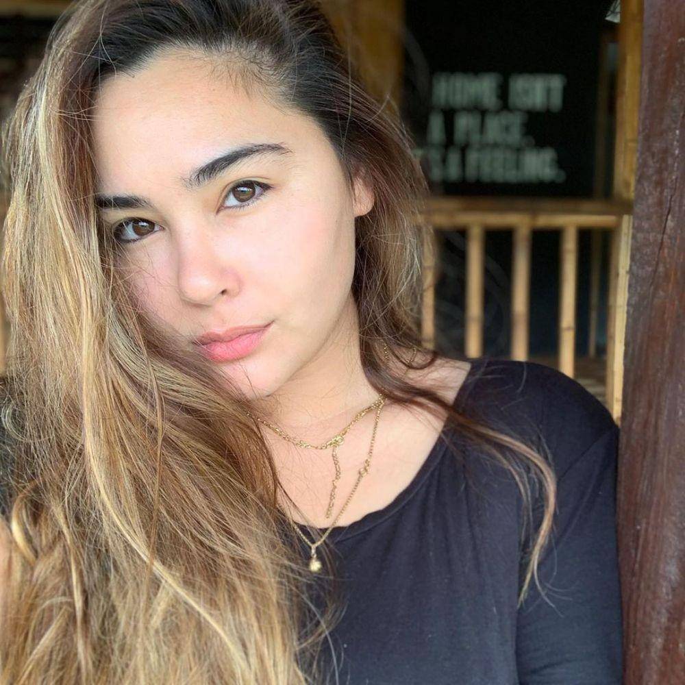 instagram.com/gwenzamora