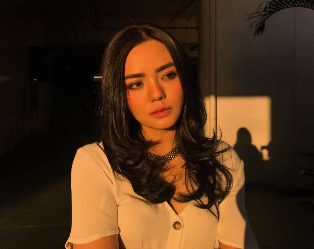 instagram.com/gitasinaga