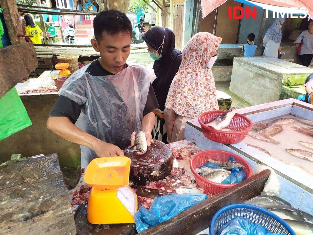 Situasi di Pasar Palembang