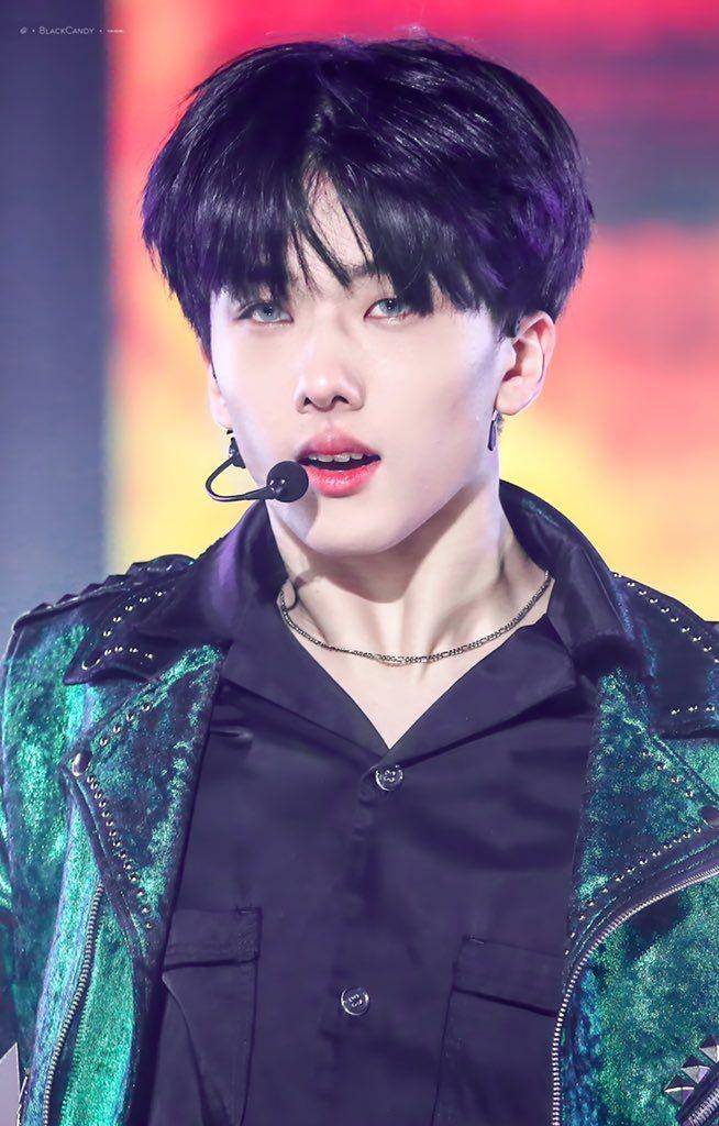 twitter.com/BlackCandy0205