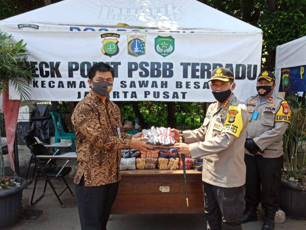 Polres Jakarta Pusat Terima 50 Ribu Masker untuk Masyarakat dari KSP