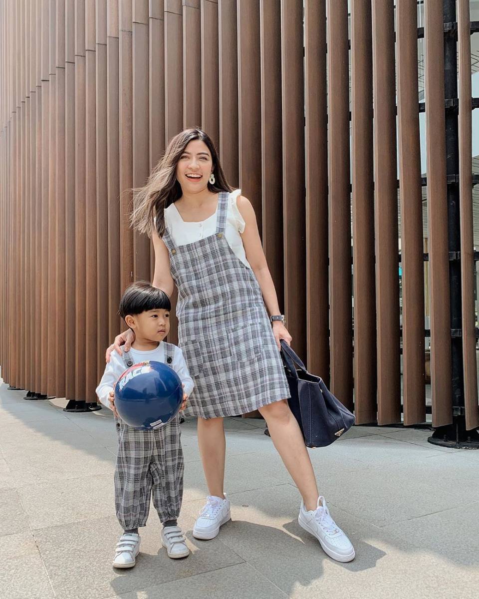 Instagram.com/ayuhastari