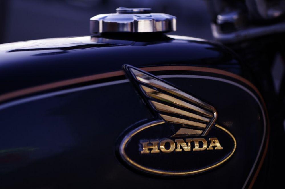Sejarah Logo Motor Honda, Kenapa Hanya Sebelah Sayap?