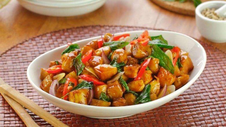 Cukup Oseng atau Tumis, Ini Resep 7 Menu Sahur Mudah dan Gak Ribet