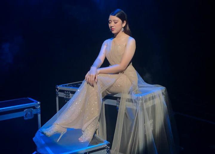 10 Transformasi Tiara Andini, Runner Up Indonesian Idol yang Menawan