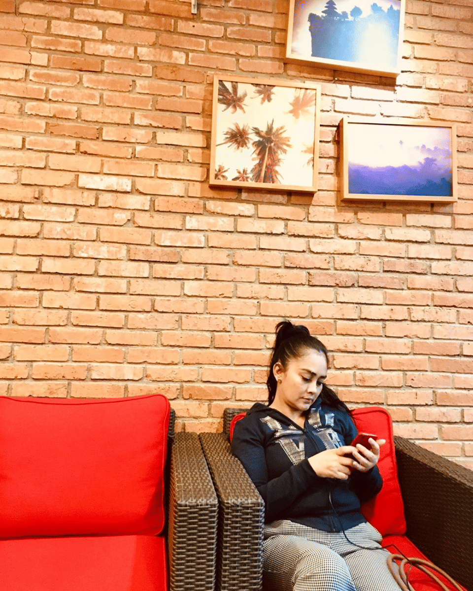 Instagram.com/ikakartika999