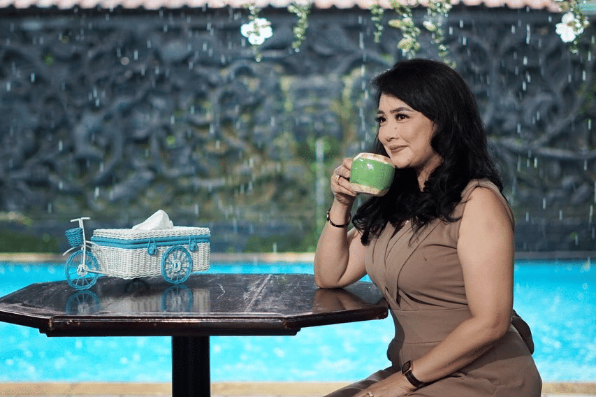 Instagram.com/ikakartika999