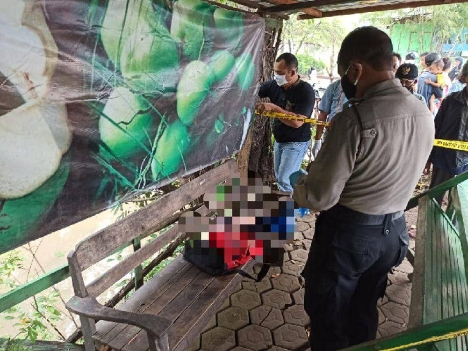 Geger, Warga Jombang Temukan Mayat Bayi Perempuan di Warung Bakso