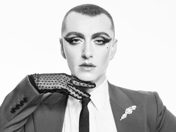 10 Potret Cetar Gaya Makeup Sam Smith, Eyeliner Jadi Favoritnya
