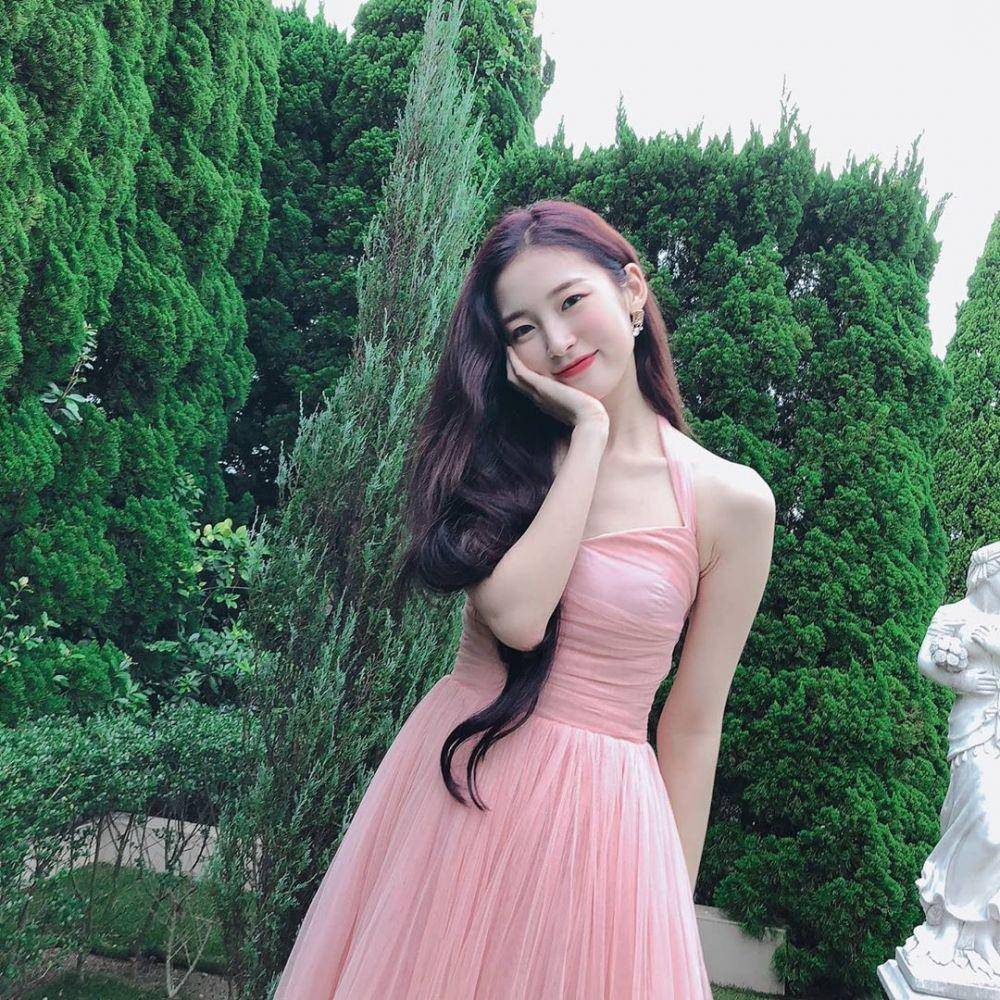 instagram.com/ye._.vely618