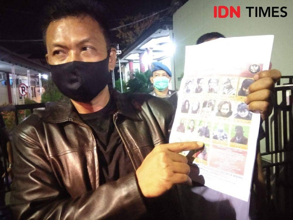 Ilustrasi DPO (IDN Times/M Faiz Syafar)