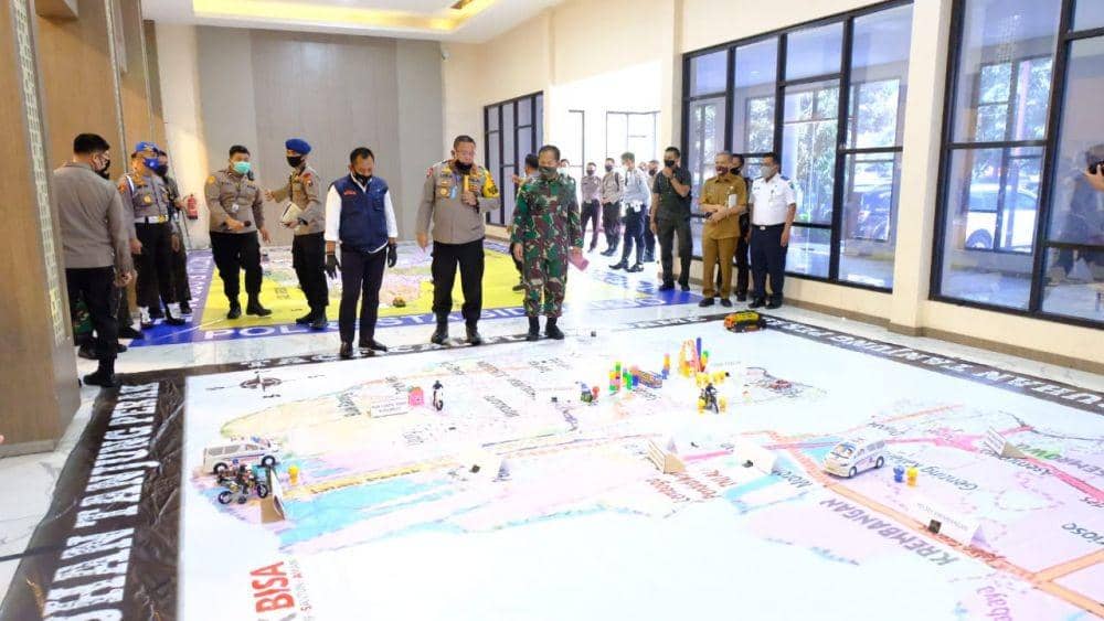 PSBB Surabaya Raya Mulai Besok, 4.312 Personel Gabungan Diterjunkan