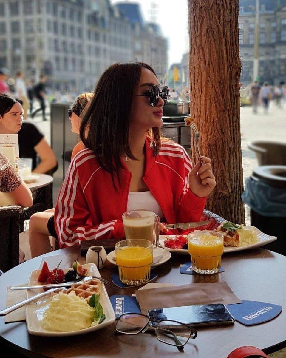 instagram.com/zaskia_gotix