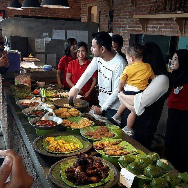 instagram.com/sampurasunresto