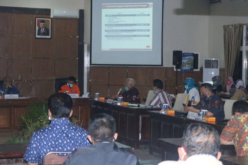 Rapat koordinasi Forkopimda Malang Raya di Bakorwil III. IDN Times/ Alfi Ramadana