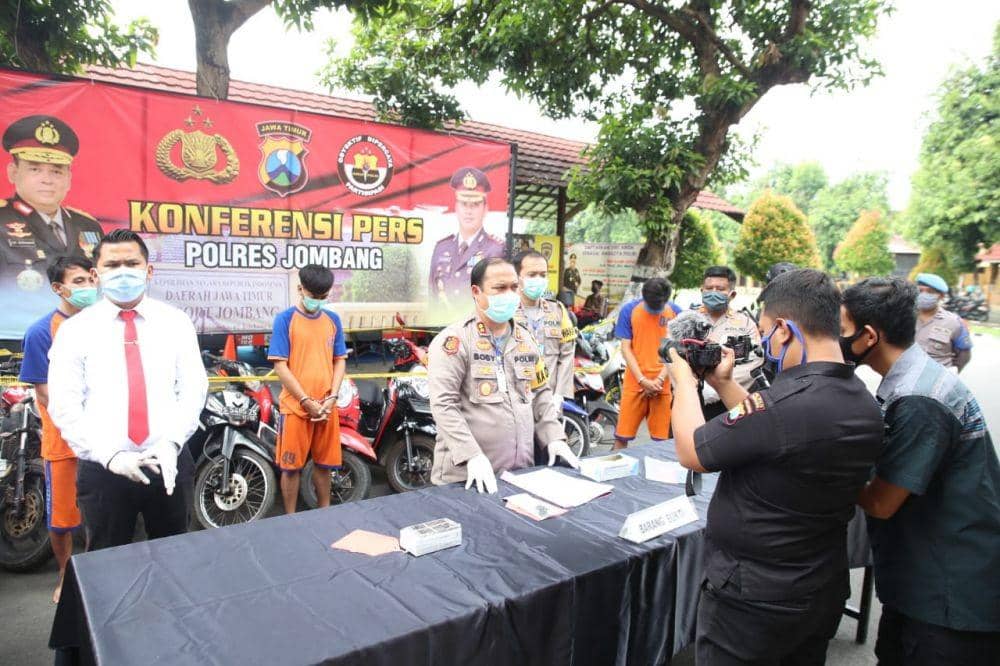 Jaringan Curanmor Jombang Dibekuk, Polisi Sita 24 Motor