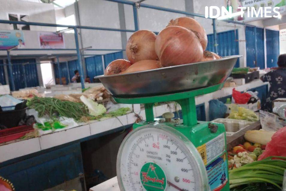 Penjual sayur di pasar palembang (IDN Times/Feny Maulia Agustin)