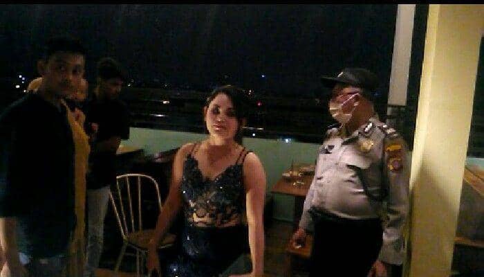 Selebgram Nekat Bikin Pesta di Hotel, Polisi Minta Para Tamu Pulang