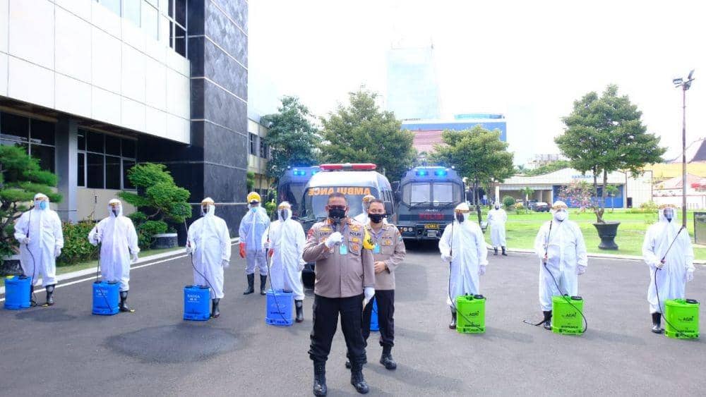 Kapolda Jatim, Irjen Pol Luki Hermawan saat meluncurkan tim COVID HUNTER. Dokumentasi Polda Jatim