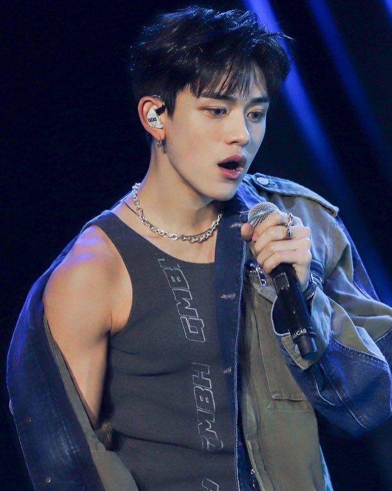 instagram.com/yukheikr