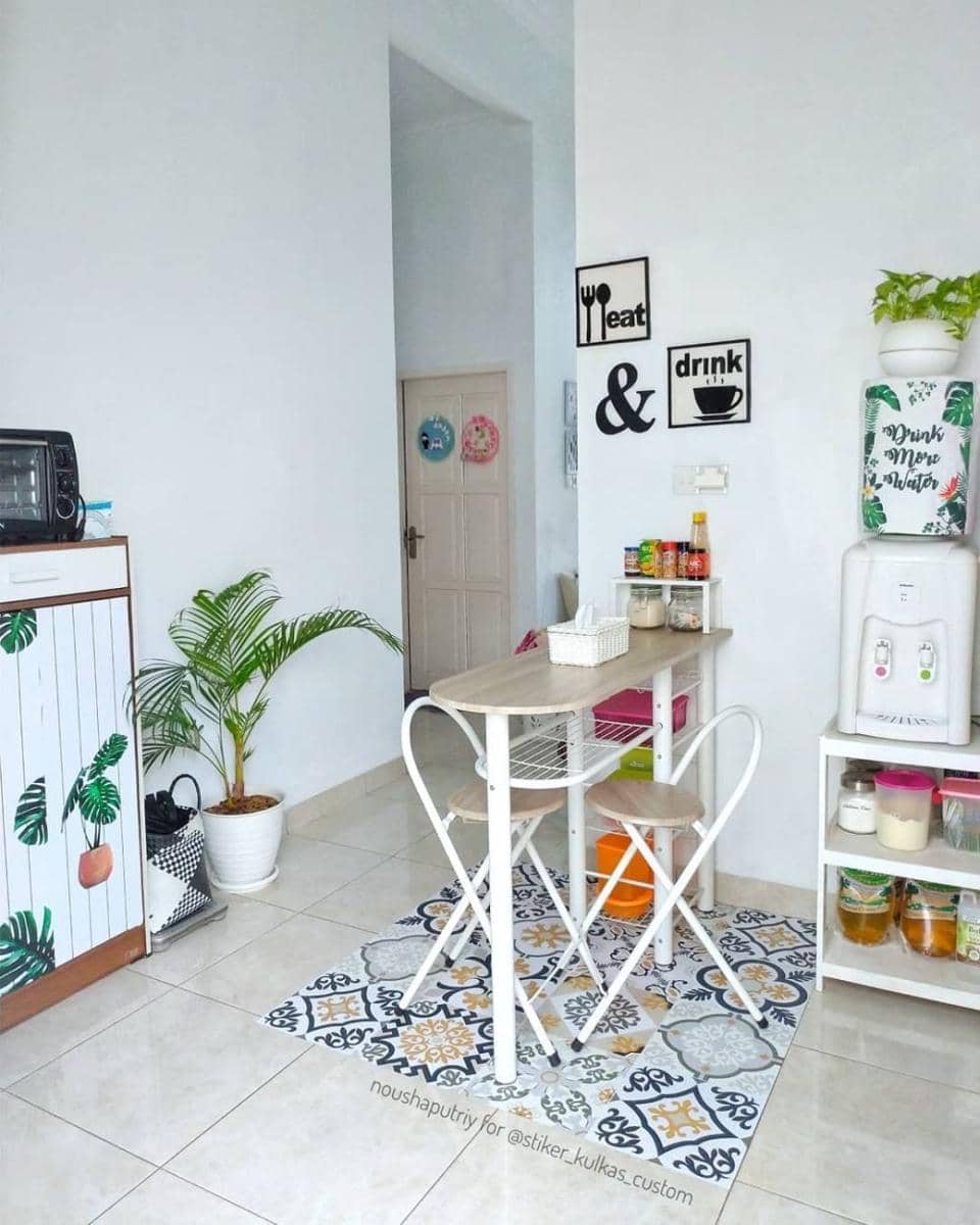 instagram.com/noushaputriy