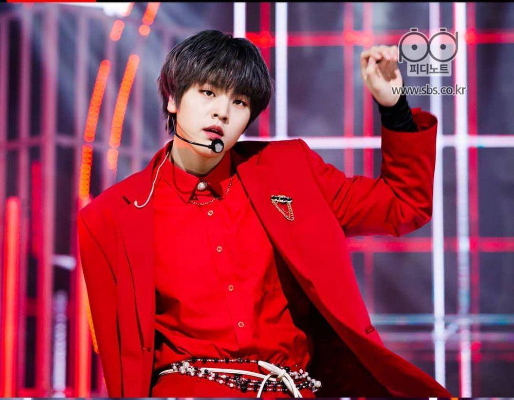 Instagram.com/official.dohyon