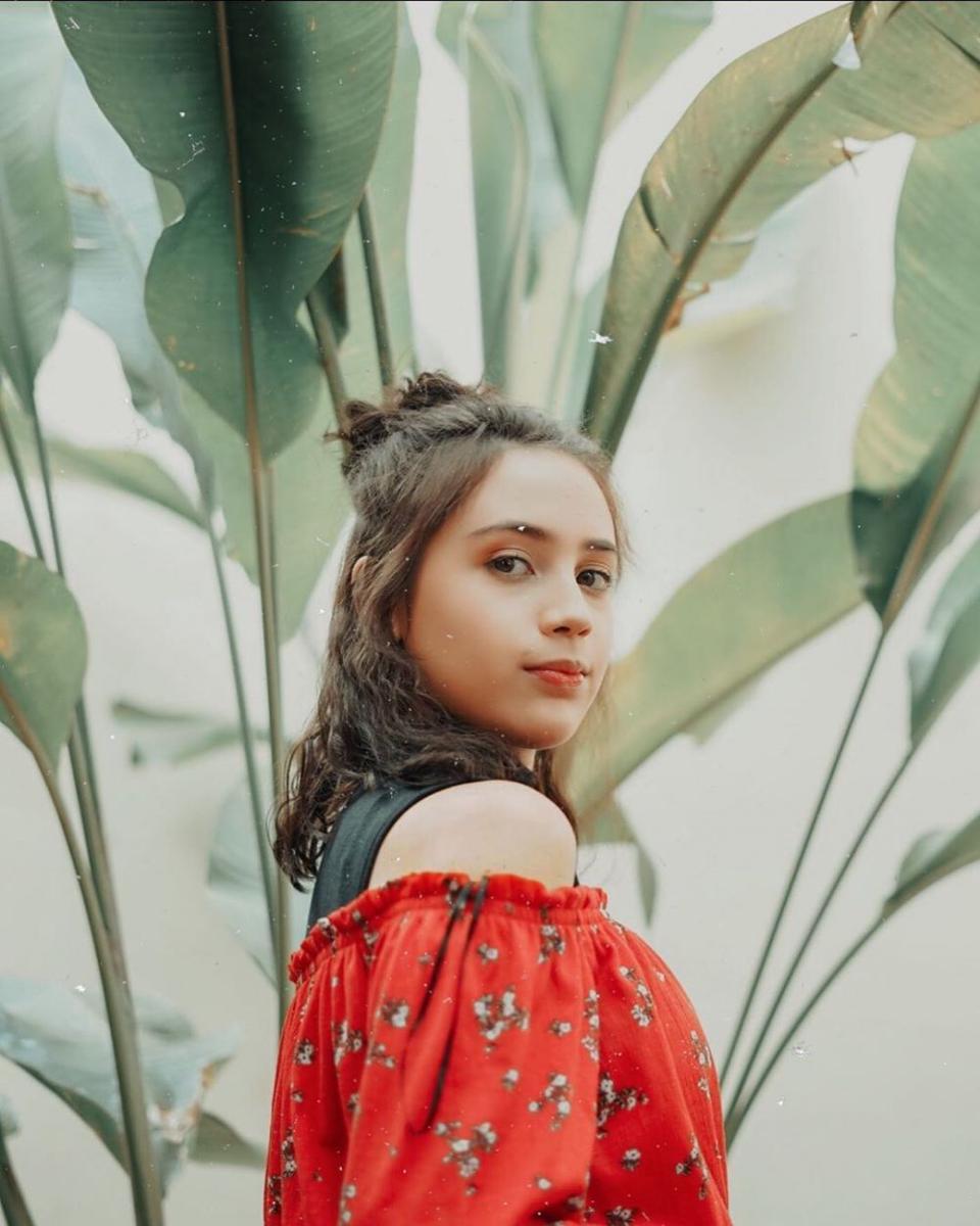 Beranjak Dewasa, 10 Potret Sharon Sahertian yang Bikin Jatuh Hati!