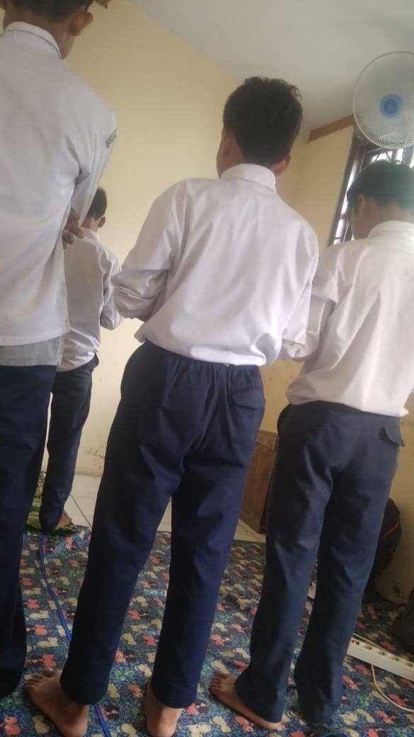 Siswa-siswi SMP Gotong Royong saat menjalani proses KBM sebelum pandemik COVID-19. Dok: istimewa