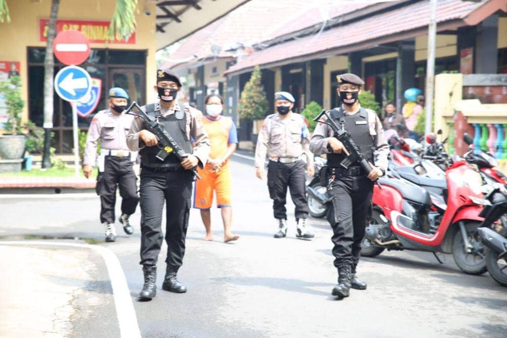 Pelaku pembuat petasan di Mapolres Jombang. IDN Times/Dok. Istimewa