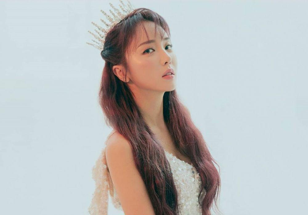10 Fakta Hong Jin Young, Penyanyi Trot Imut yang Selalu Ceria